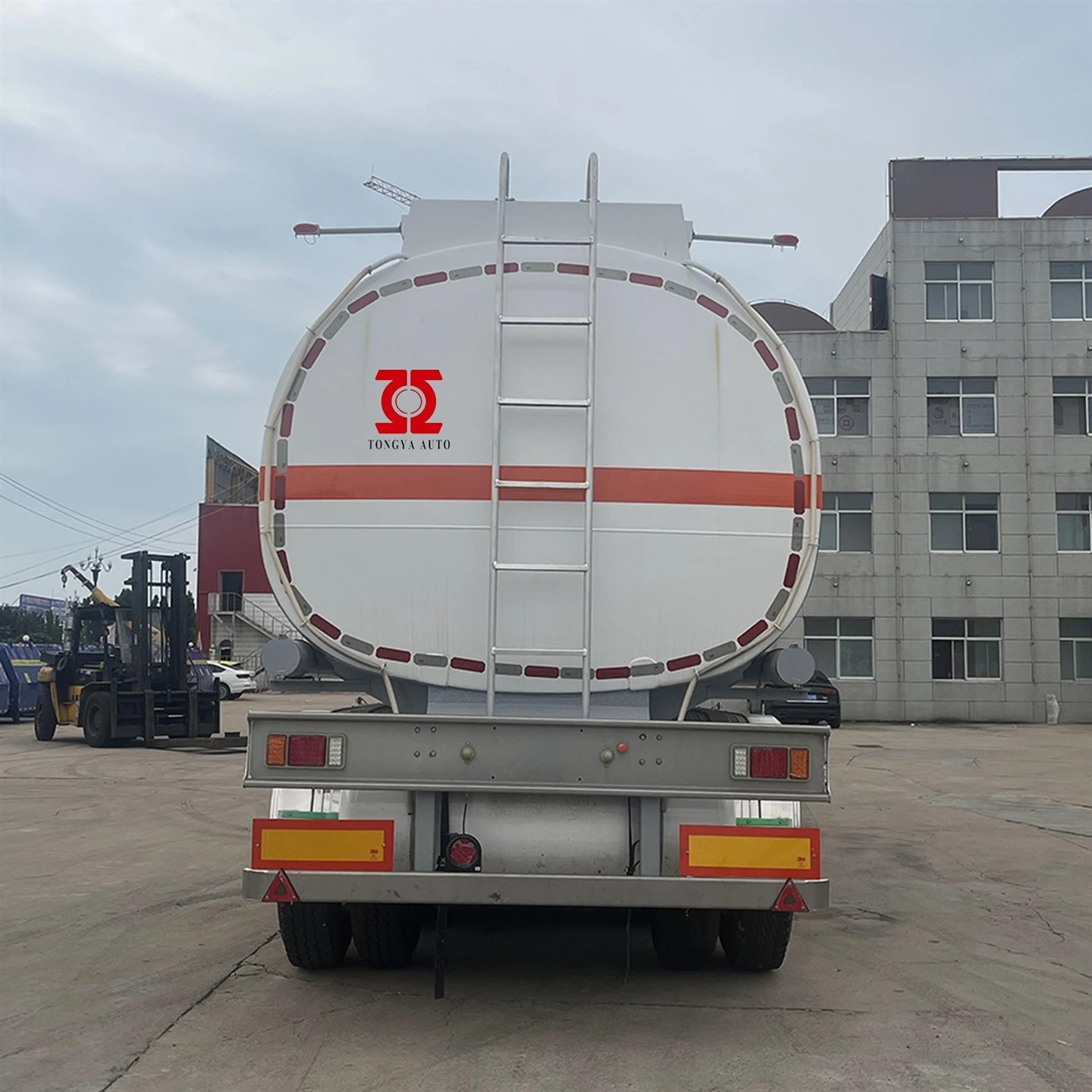 45000L Fuel Tanker Semi Trailer